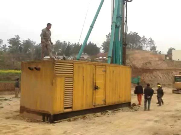 武邑如何判断水冷式机油散热器密封件是否需要更换?